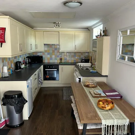 The Garden Flat At Wynncroft Apartamento Paignton Exterior foto